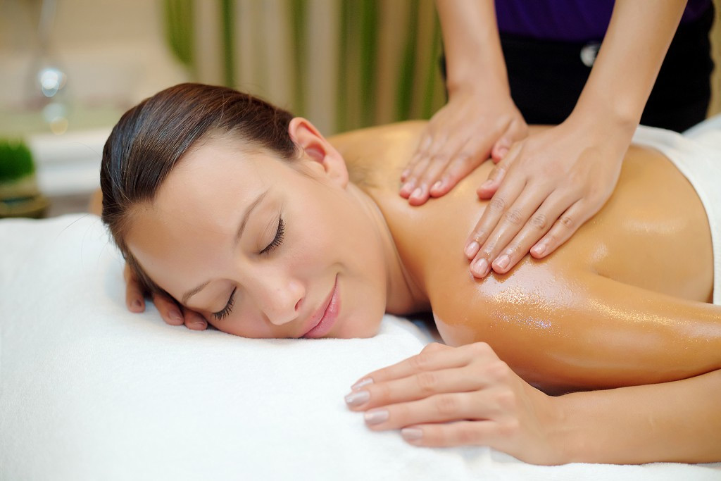 LEAF'S SPA COCHIN